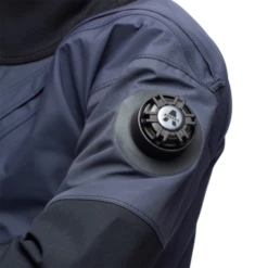 Avatar 101 Ladie's Breathable Drysuit And Undergarment Package -BARE Sales Shop 2019 03 01 avatar6085c redni 1